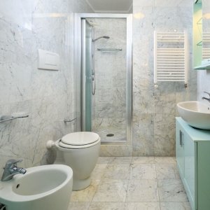Cinque vani in Borgo degli Albizi, secondo piano con ascensore